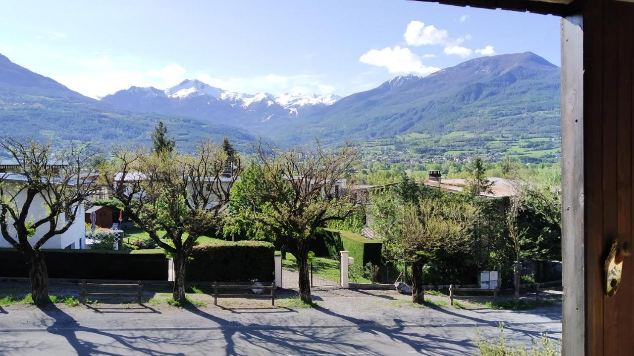 Appartement Agreable A Deux Pas Du Plan D'Eau Embrun Eksteriør billede