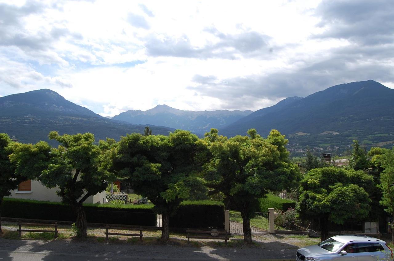 Appartement Agreable A Deux Pas Du Plan D'Eau Embrun Eksteriør billede