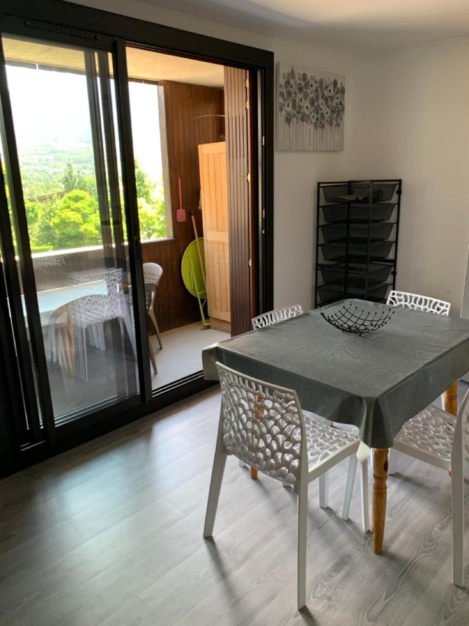 Appartement Agreable A Deux Pas Du Plan D'Eau Embrun Eksteriør billede